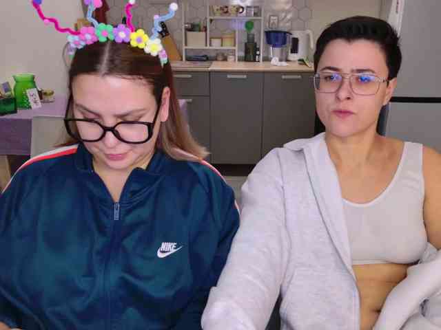 dreamteamgirls webcam