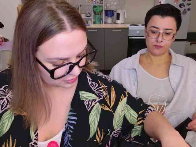 dreamteamgirls webcam