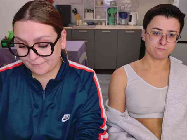 dreamteamgirls webcam