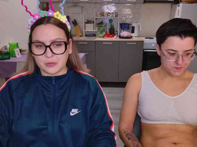 dreamteamgirls webcam