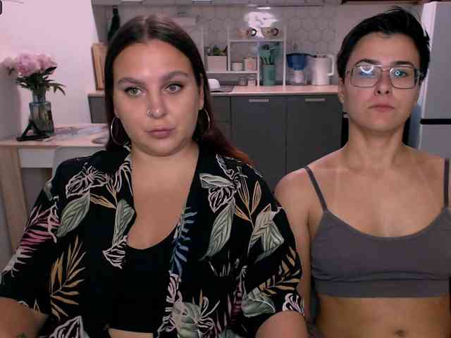Модель: dreamteamgirls