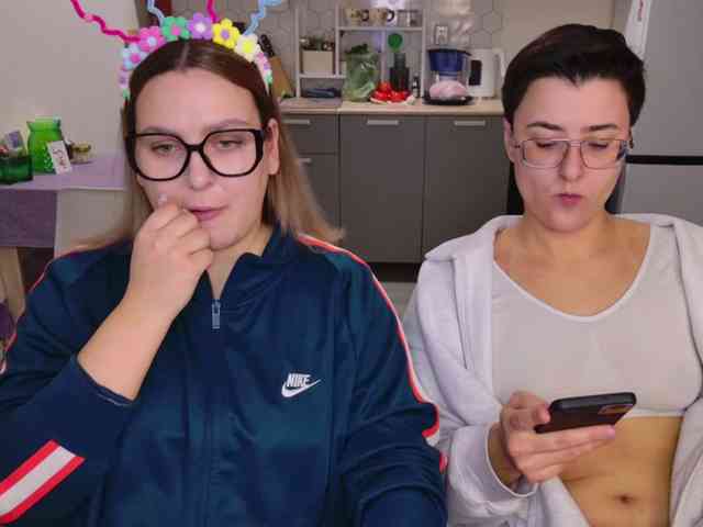 dreamteamgirls webcam