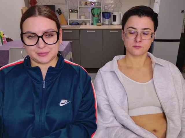 dreamteamgirls webcam