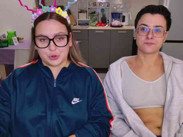 dreamteamgirls webcam