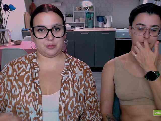 dreamteamgirls webcam