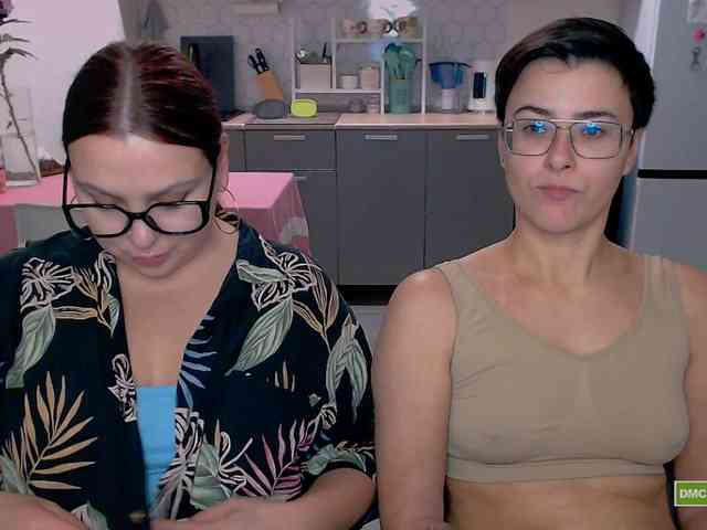 dreamteamgirls webcam