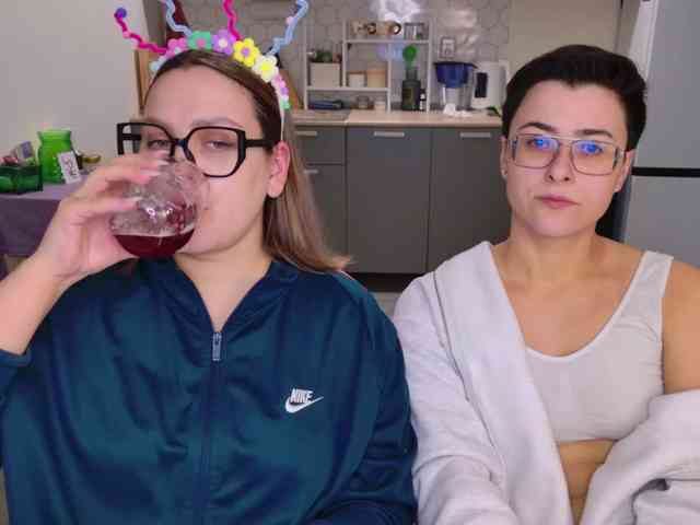 dreamteamgirls webcam