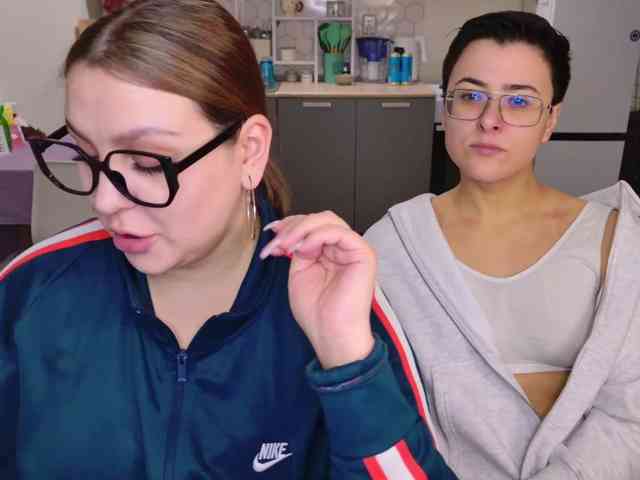 dreamteamgirls webcam