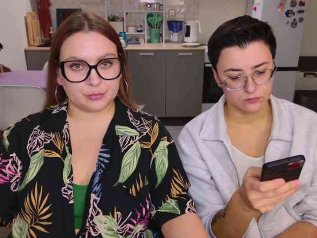 dreamteamgirls webcam