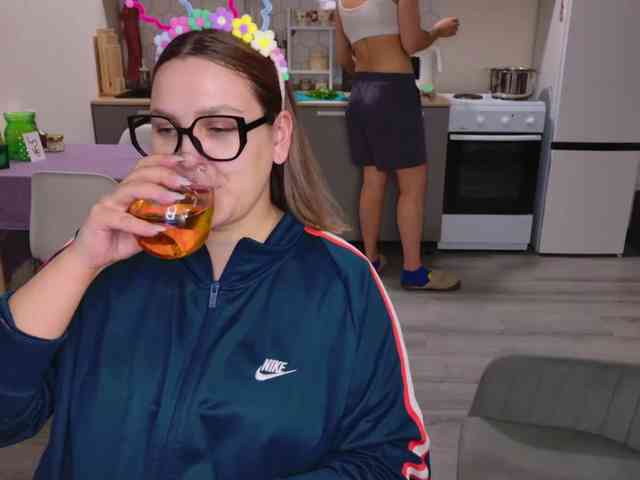 dreamteamgirls webcam