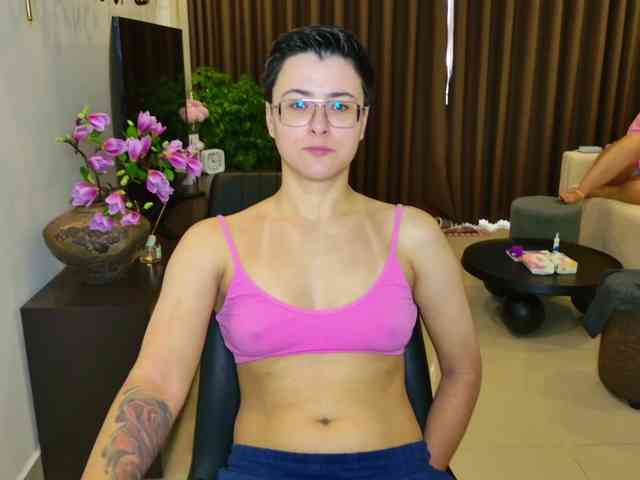 dreamteamgirls webcam