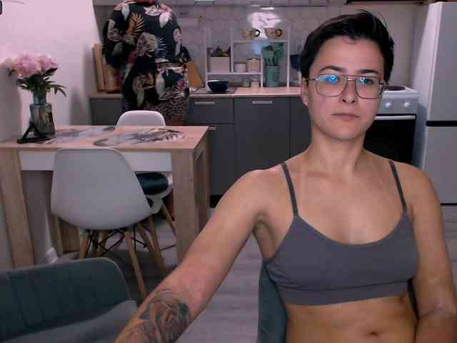 dreamteamgirls webcam