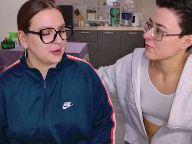 dreamteamgirls webcam