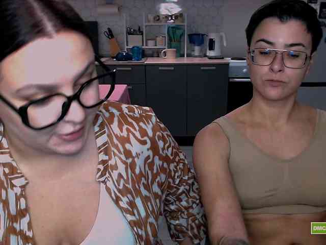 dreamteamgirls webcam