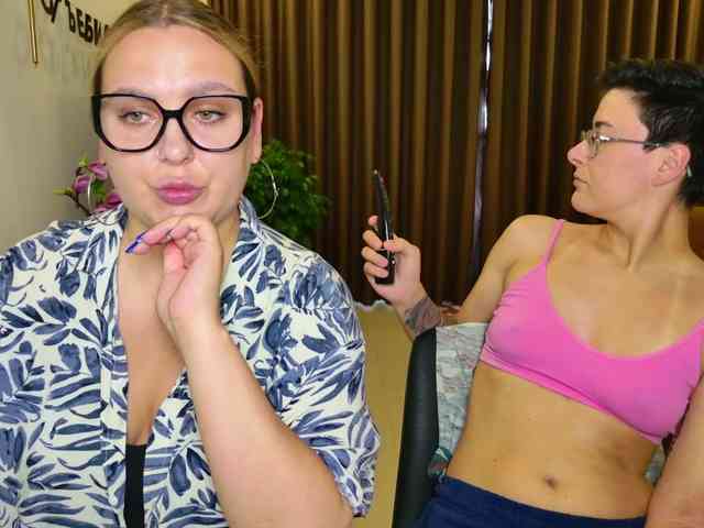 dreamteamgirls webcam