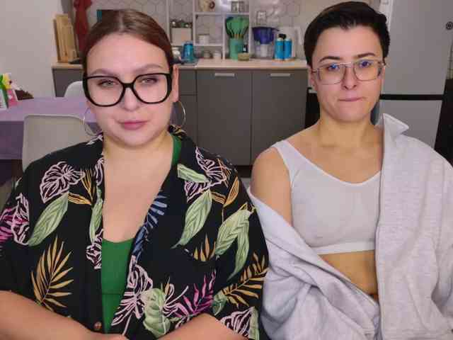 dreamteamgirls webcam