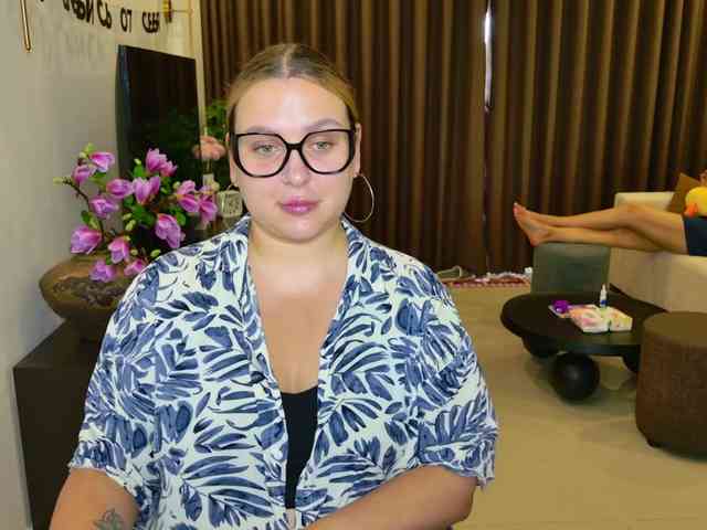 dreamteamgirls webcam