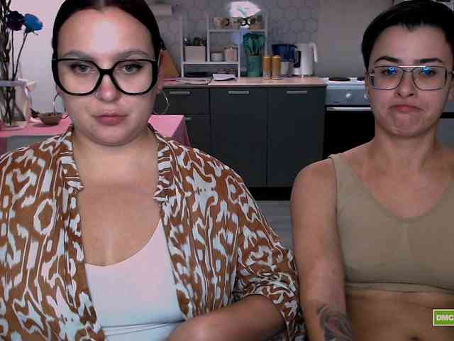 dreamteamgirls webcam