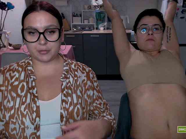 dreamteamgirls webcam