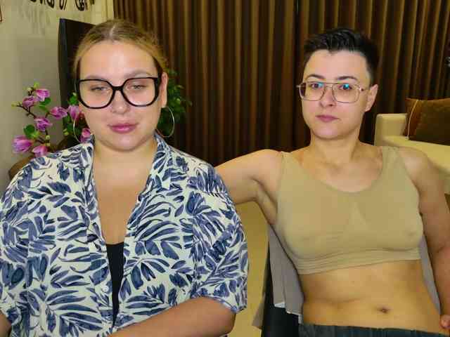 dreamteamgirls webcam