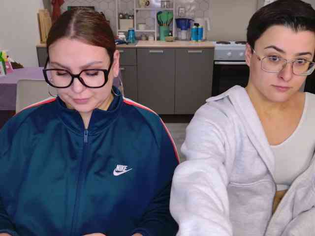 dreamteamgirls webcam