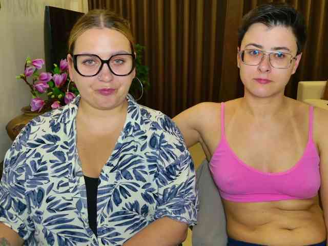 dreamteamgirls webcam