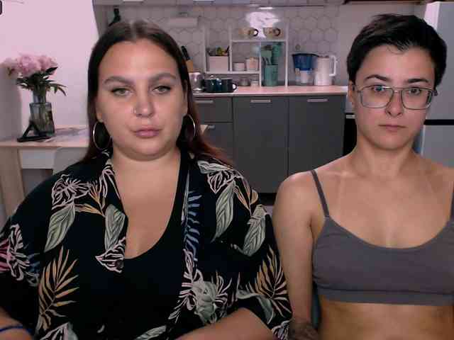 Модель: dreamteamgirls
