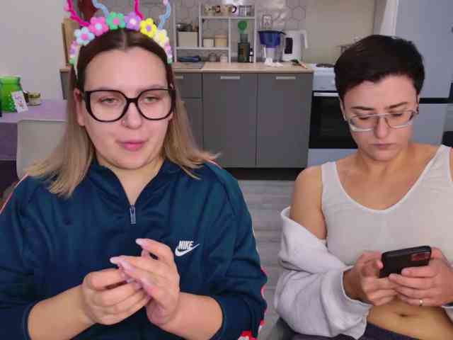 dreamteamgirls webcam