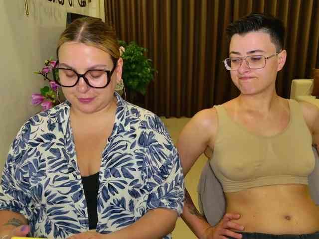 dreamteamgirls webcam