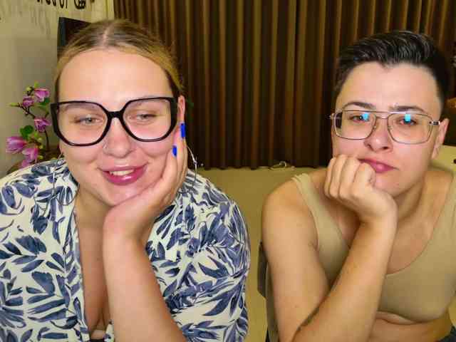 dreamteamgirls webcam