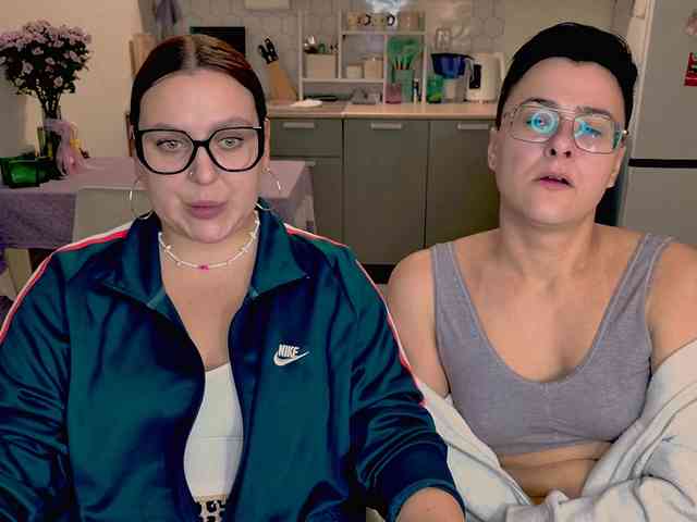 dreamteamgirls webcam