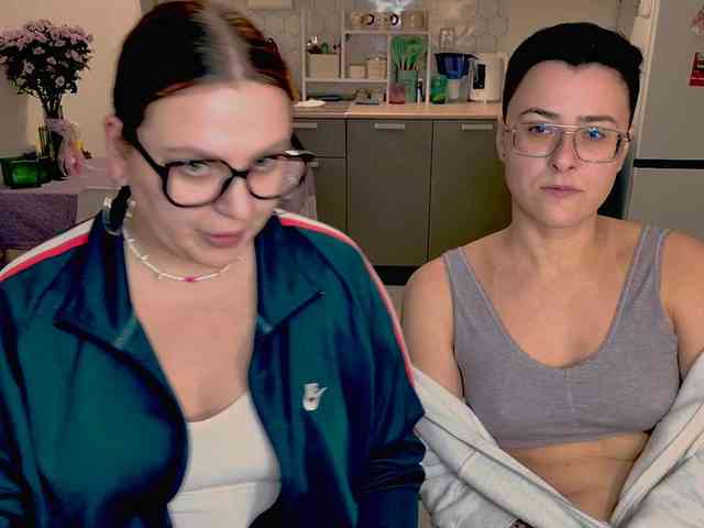 dreamteamgirls webcam