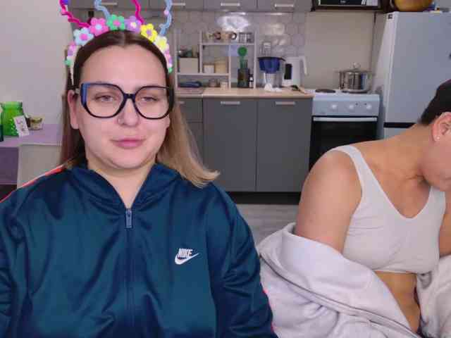 dreamteamgirls webcam