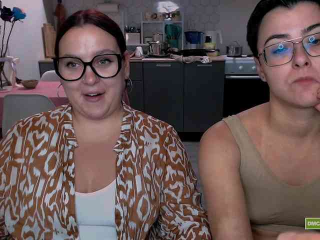 dreamteamgirls webcam