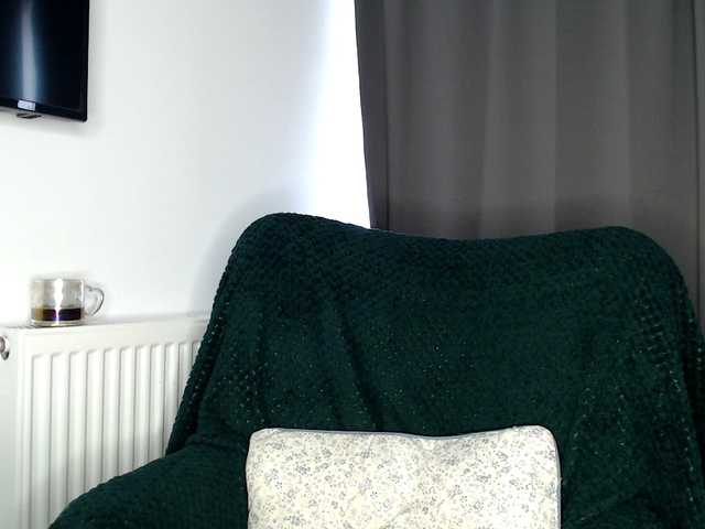 ElizabethAC's BongaCams show and profile