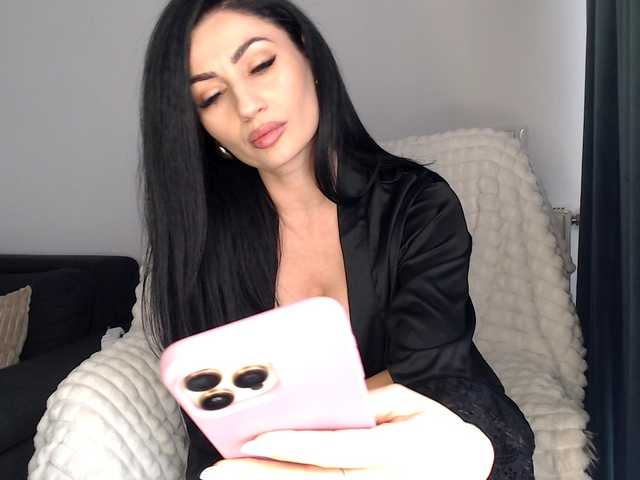 ElizabethAC's BongaCams show and profile