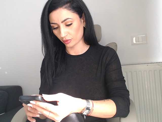 ElizabethAC's BongaCams show and profile