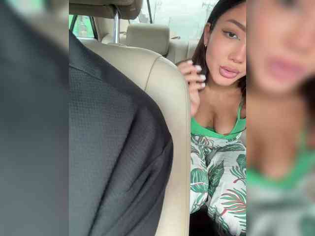 public voyeur webcam Lean-lie