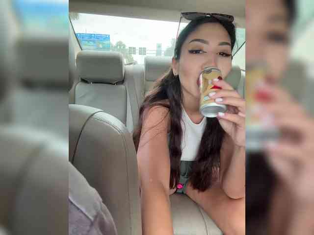 public voyeur webcam Lean-lie