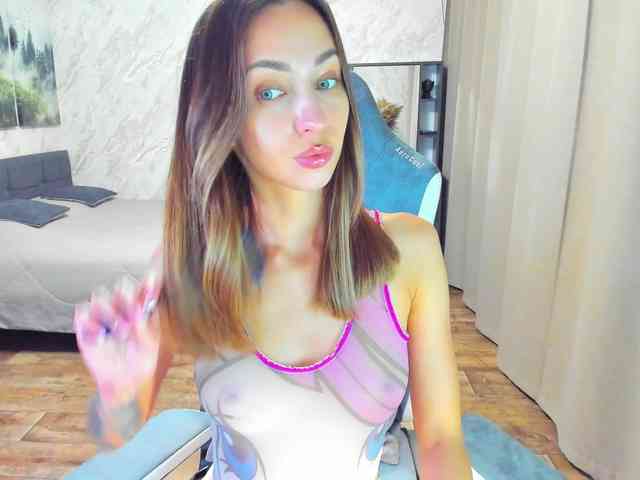 LolaLaLol webcam