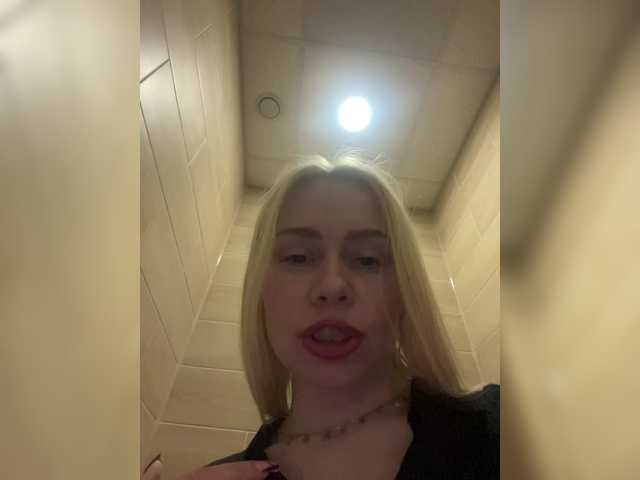 видео -SexyMilf-