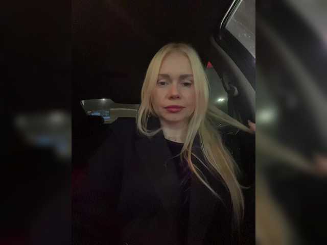 -sexymilf- cam belle