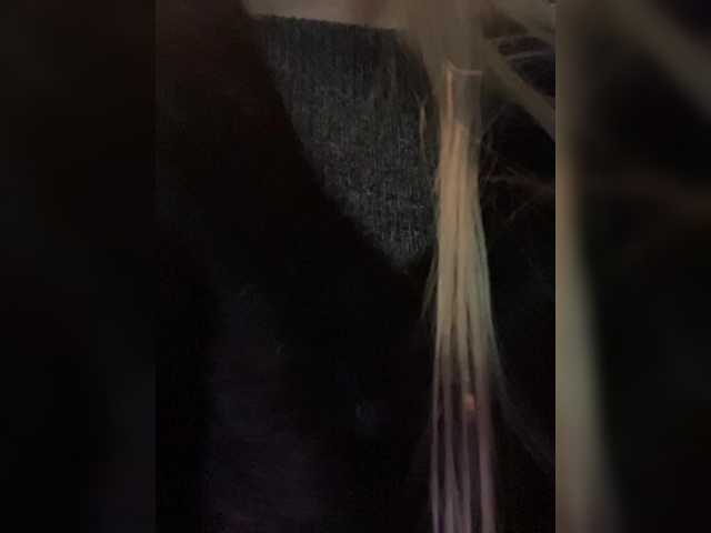 -SexyMilf-'s BongaCams show and profile