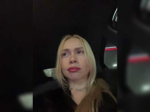 -SexyMilf-'s BongaCams show and profile
