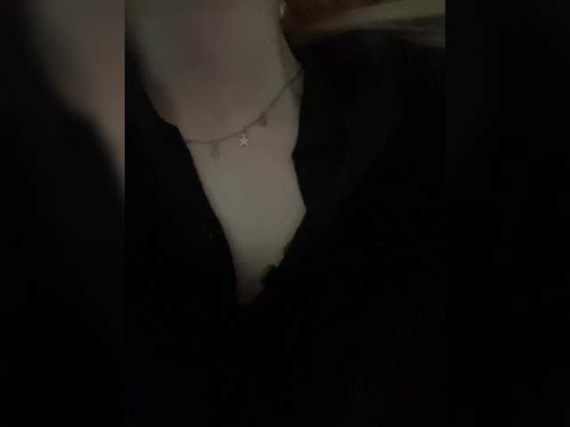 -SexyMilf- from BongaCams is Freechat