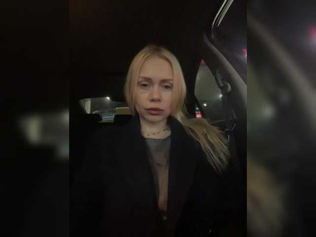 -SexyMilf-'s BongaCams show and profile