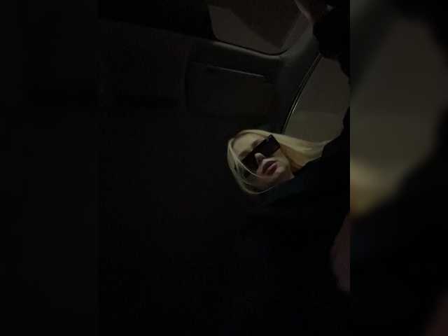 -SexyMilf-'s BongaCams show and profile