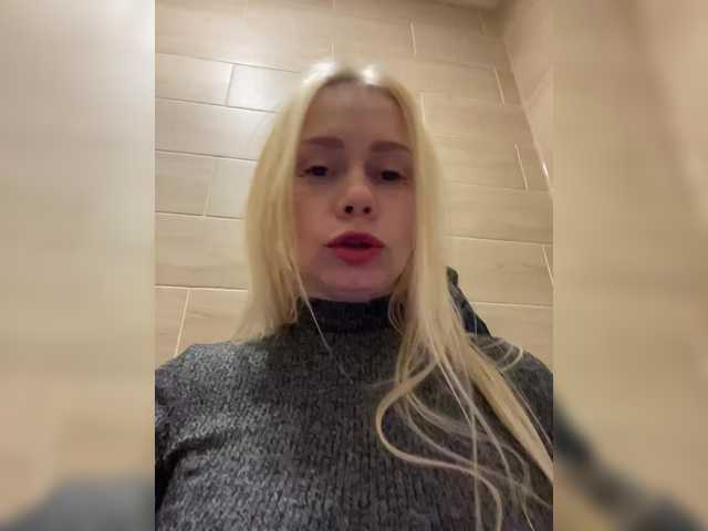  -SexyMilf- chat room