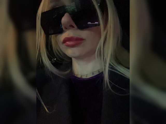 -sexymilf- cam belle