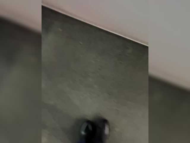 -SexyMilf-'s BongaCams show and profile